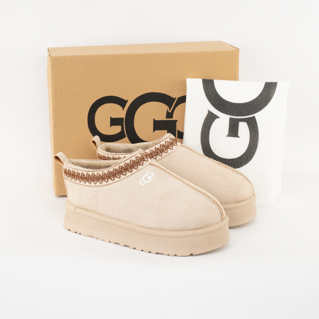 حذاء  الشتوي الدافئ — خفيف، مريح ومناسب للبرد ❄️